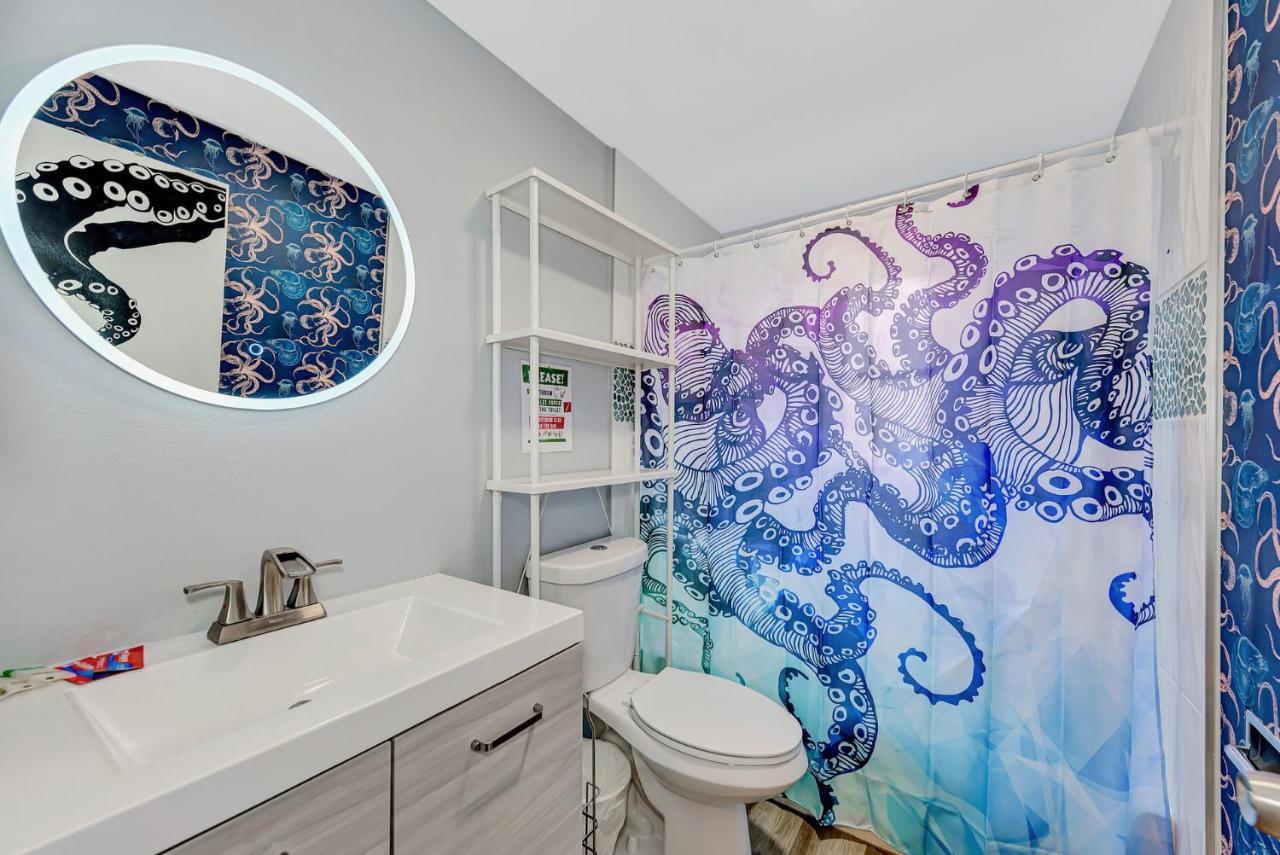 Mermaid House With Pool Jacuzzi Steps To Siesta Key Beach Сарасота Екстериор снимка