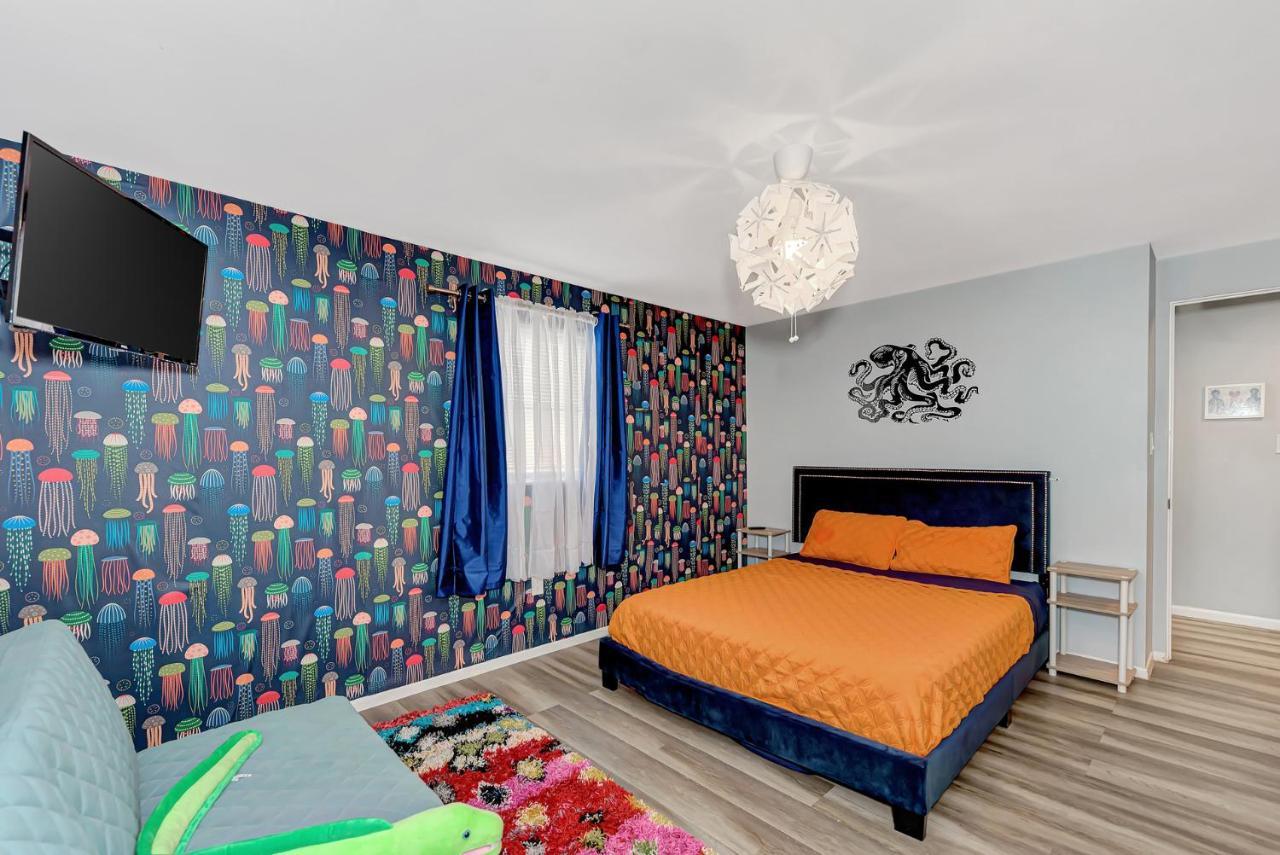 Mermaid House With Pool Jacuzzi Steps To Siesta Key Beach Сарасота Екстериор снимка